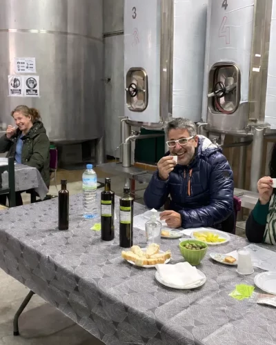 cata de aceite en fábrica industrial - aceitolivex